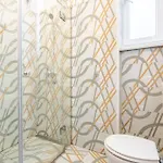 - Large - Simple Appartement